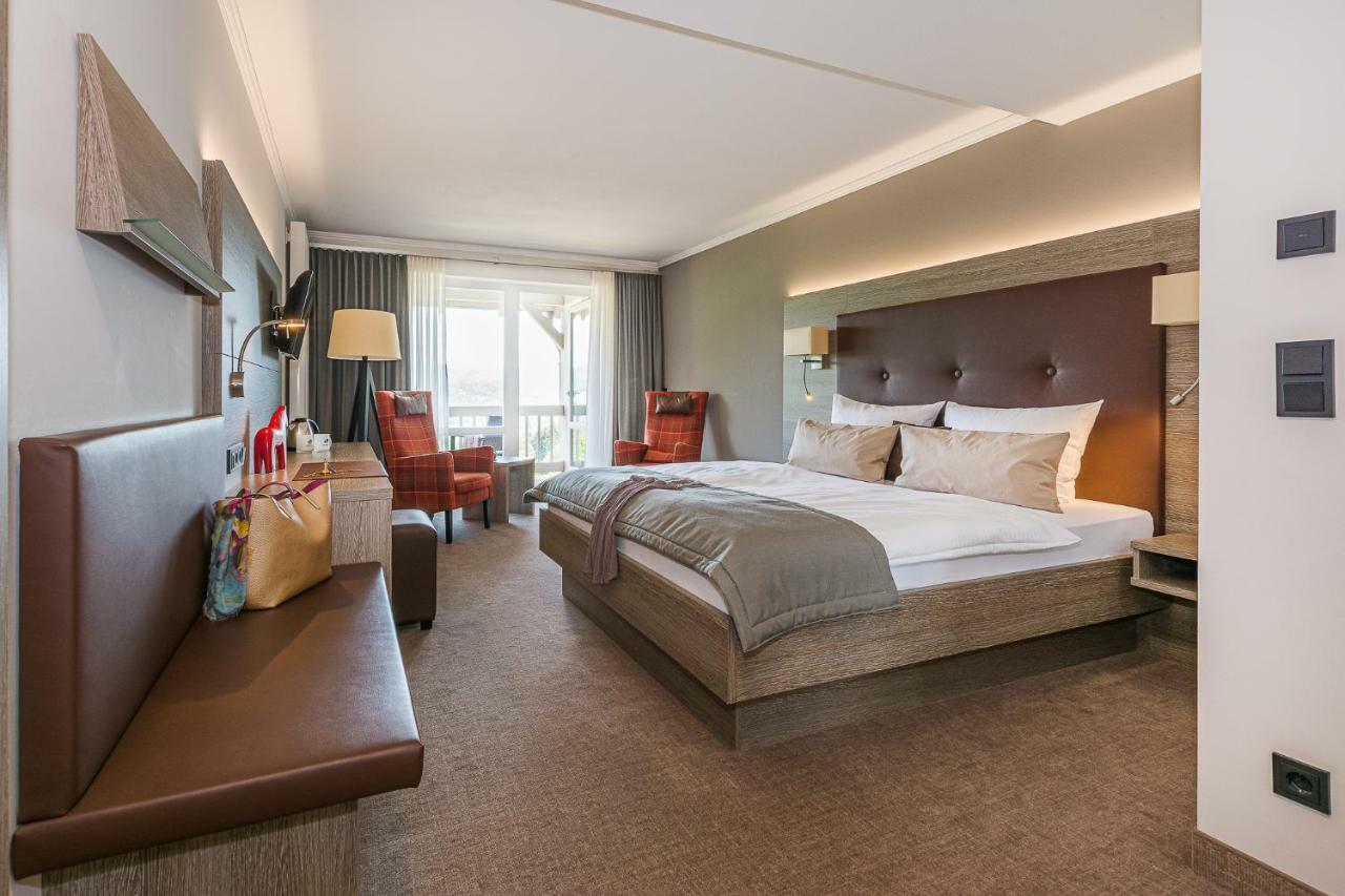 Romantik Hotel Ahrenberg บัดโซเดน-อัลเลนดอร์ฟ ภายนอก รูปภาพ