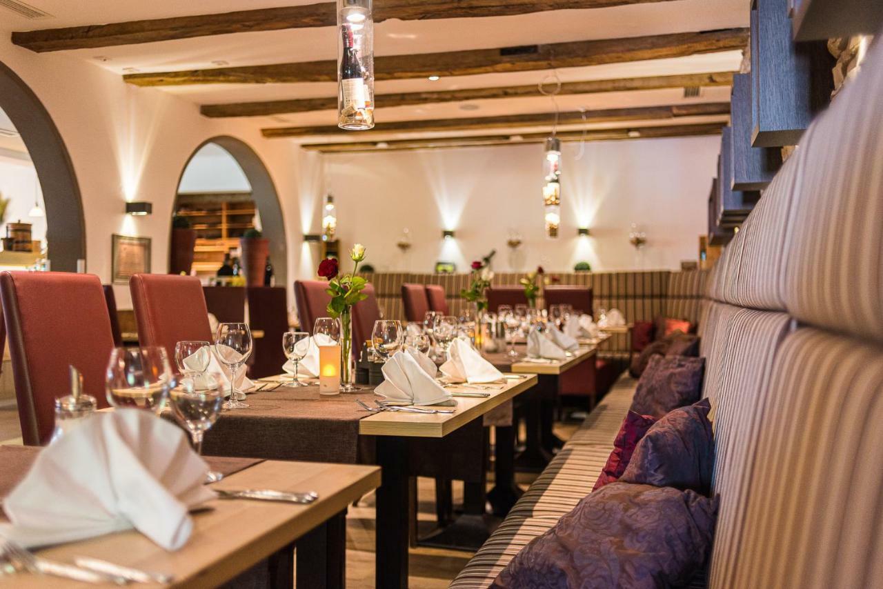 Romantik Hotel Ahrenberg บัดโซเดน-อัลเลนดอร์ฟ ภายนอก รูปภาพ