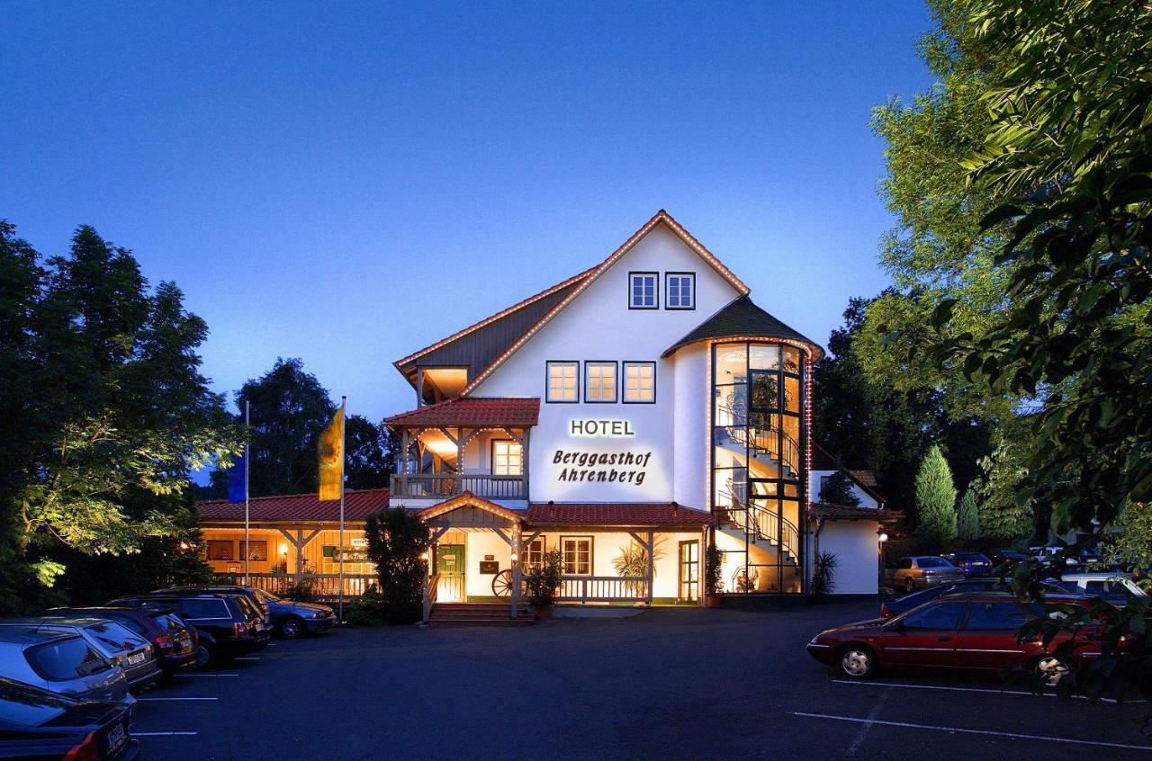 Romantik Hotel Ahrenberg บัดโซเดน-อัลเลนดอร์ฟ ภายนอก รูปภาพ